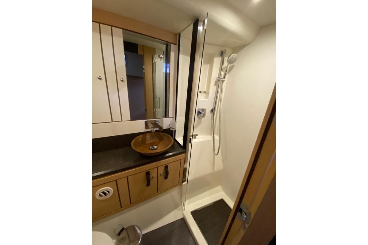 2016 Jeanneau 64 