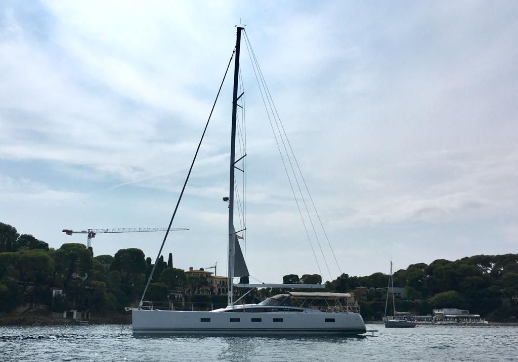 2016 Jeanneau 64 
