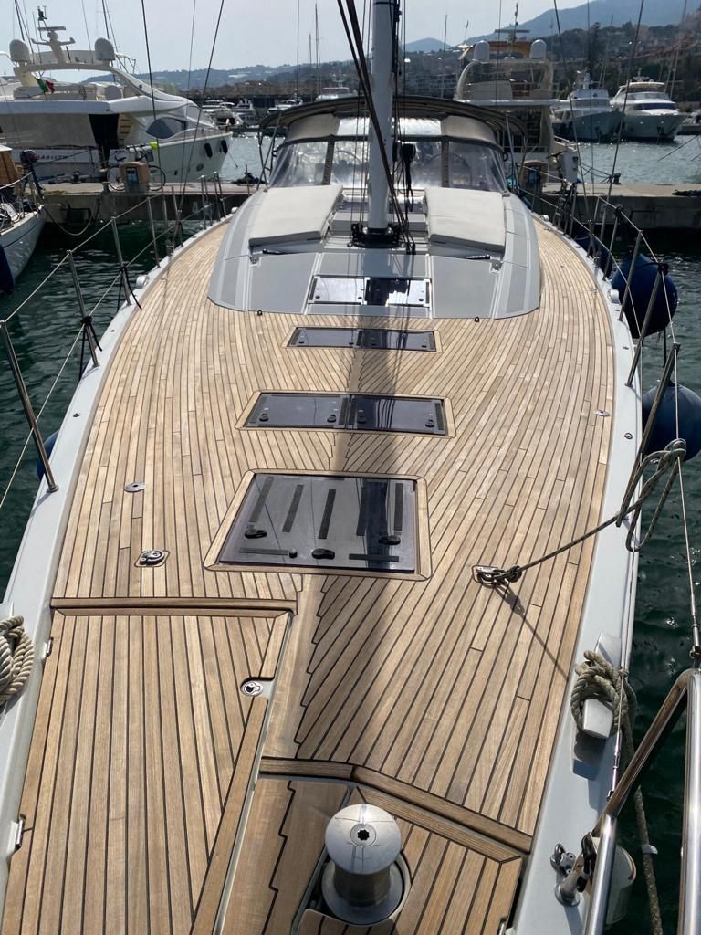 2016 Jeanneau 64 