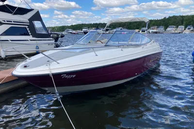 1997 Maxum 2300 SC