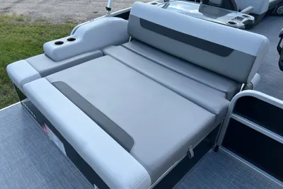 Princecraft Vectra 23 RL