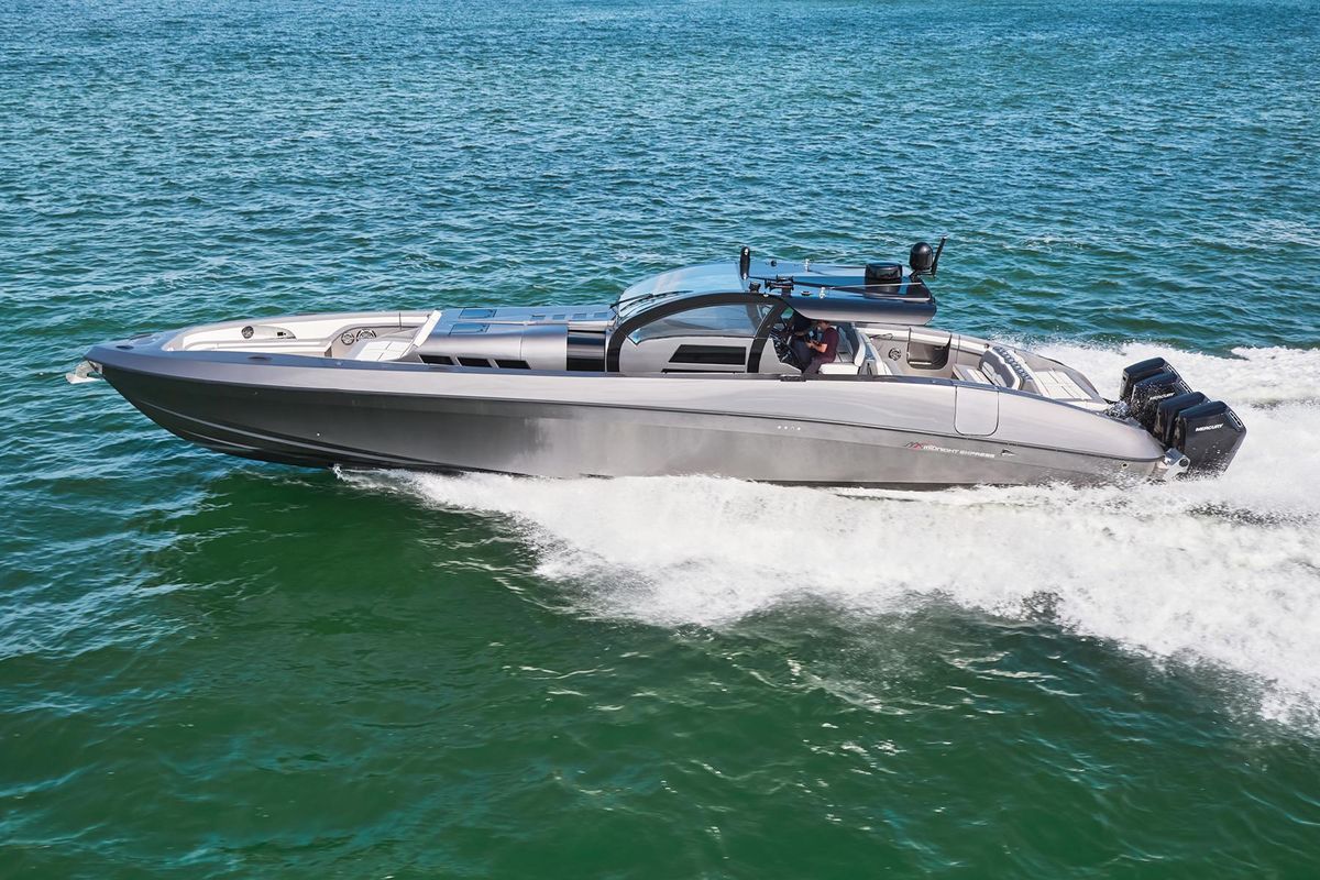 2019 Midnight Express 60 