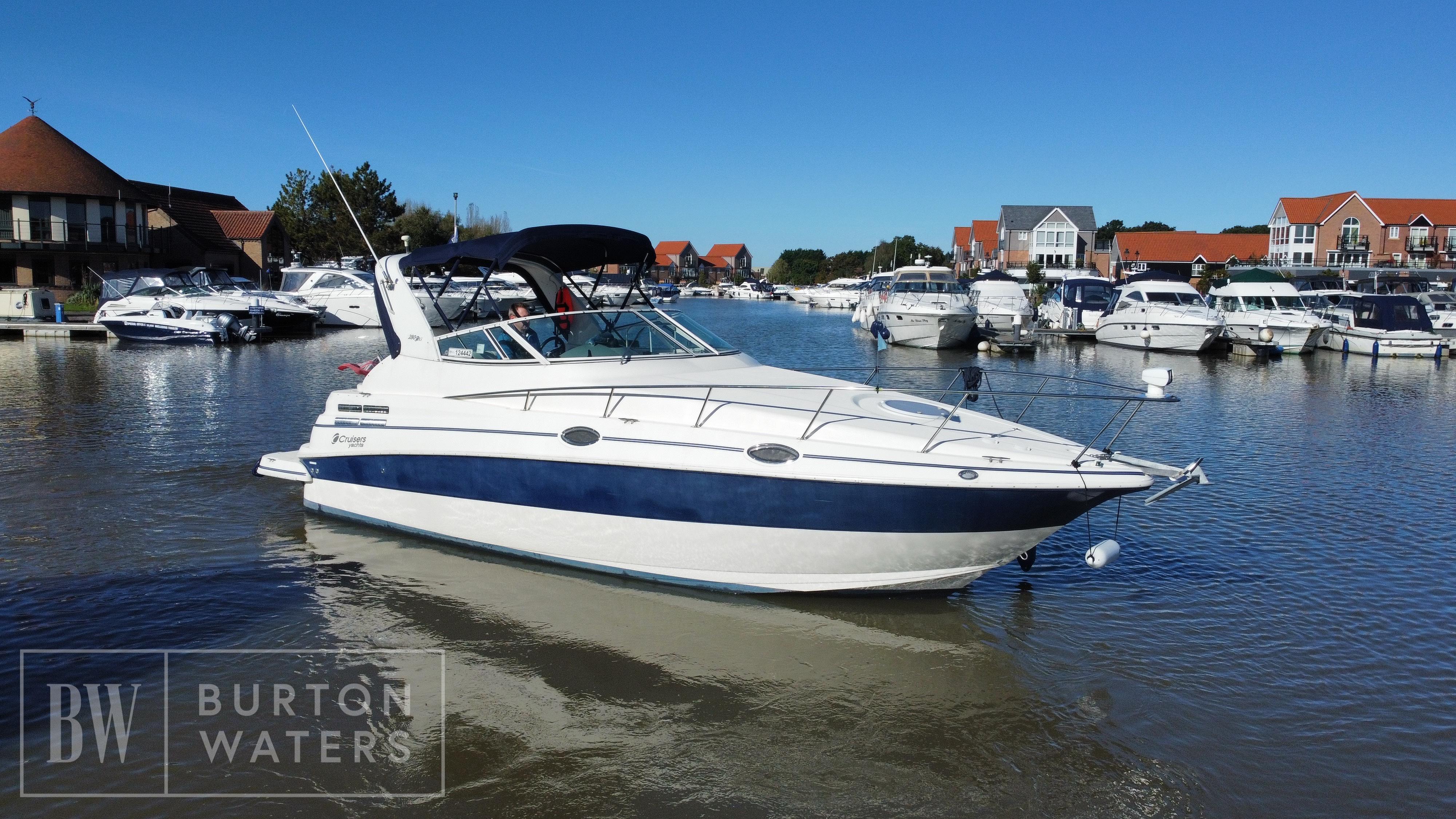 Used 2006 Cruisers 280 CX Lincolnshire TopBoats