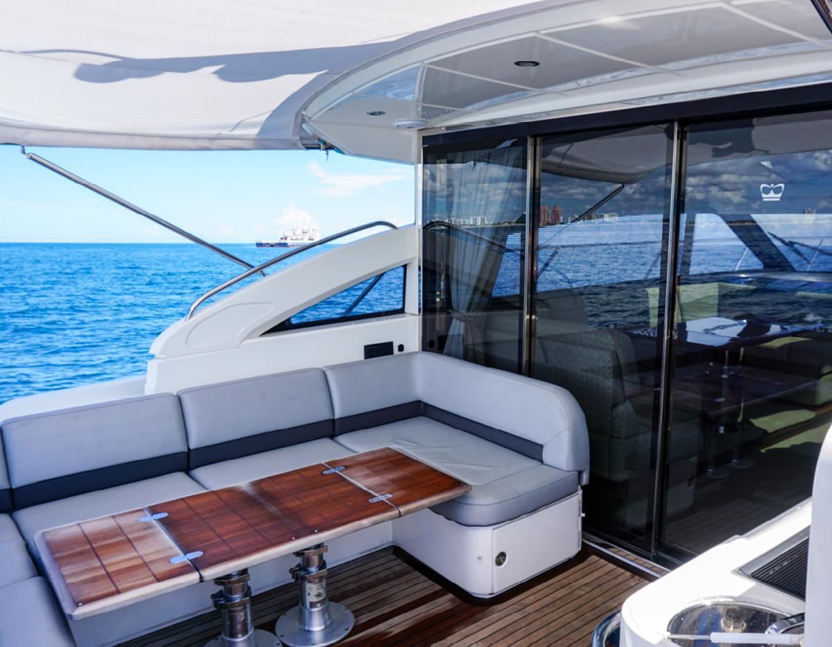 2015 Princess 52 