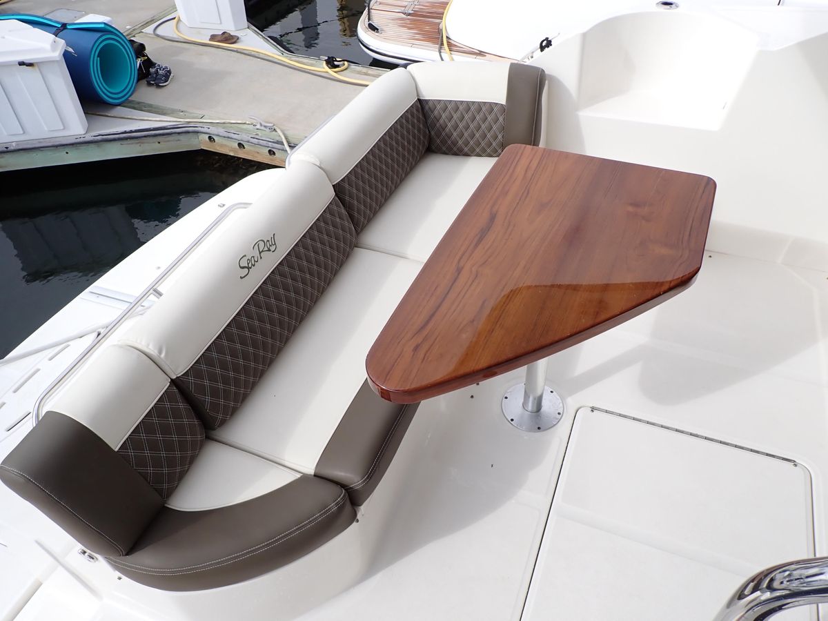 2015 Sea Ray 51 