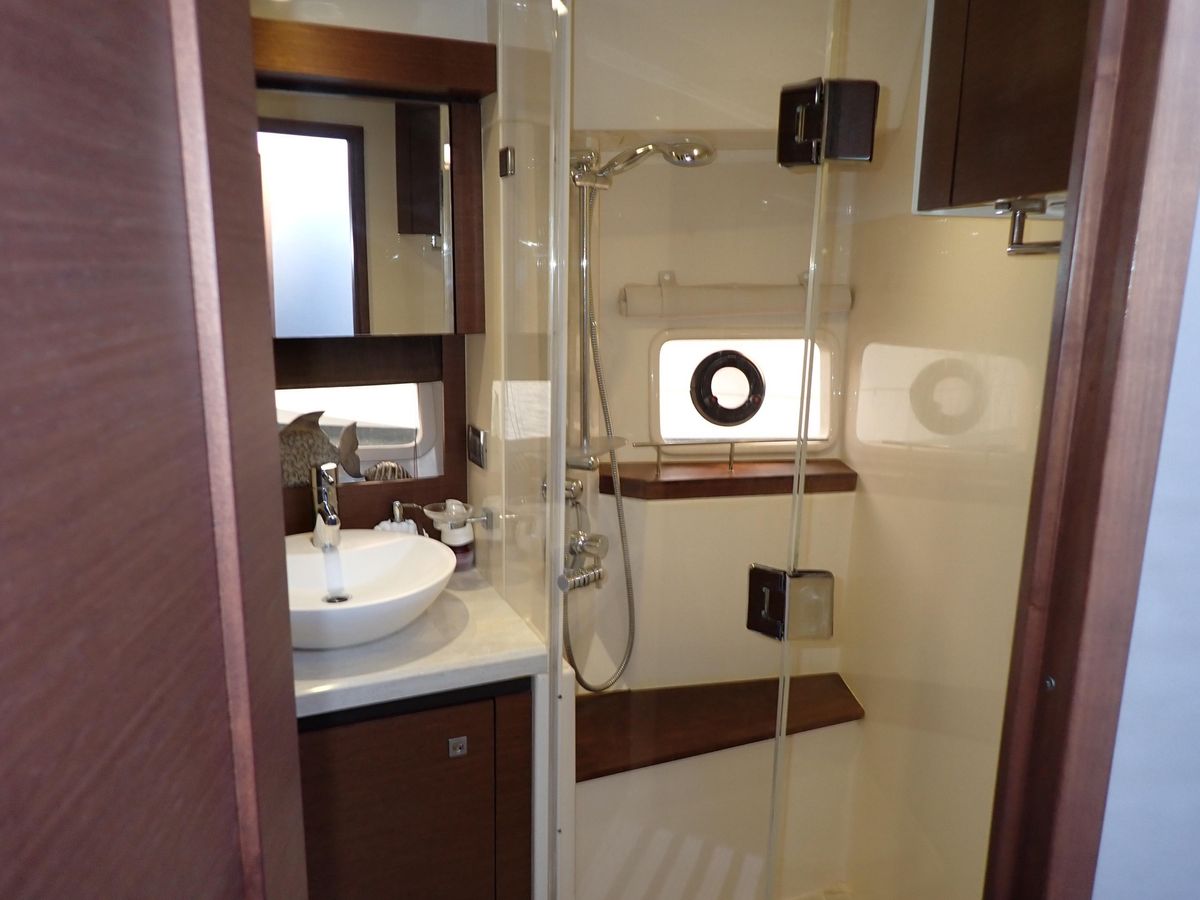 2015 Sea Ray 51 
