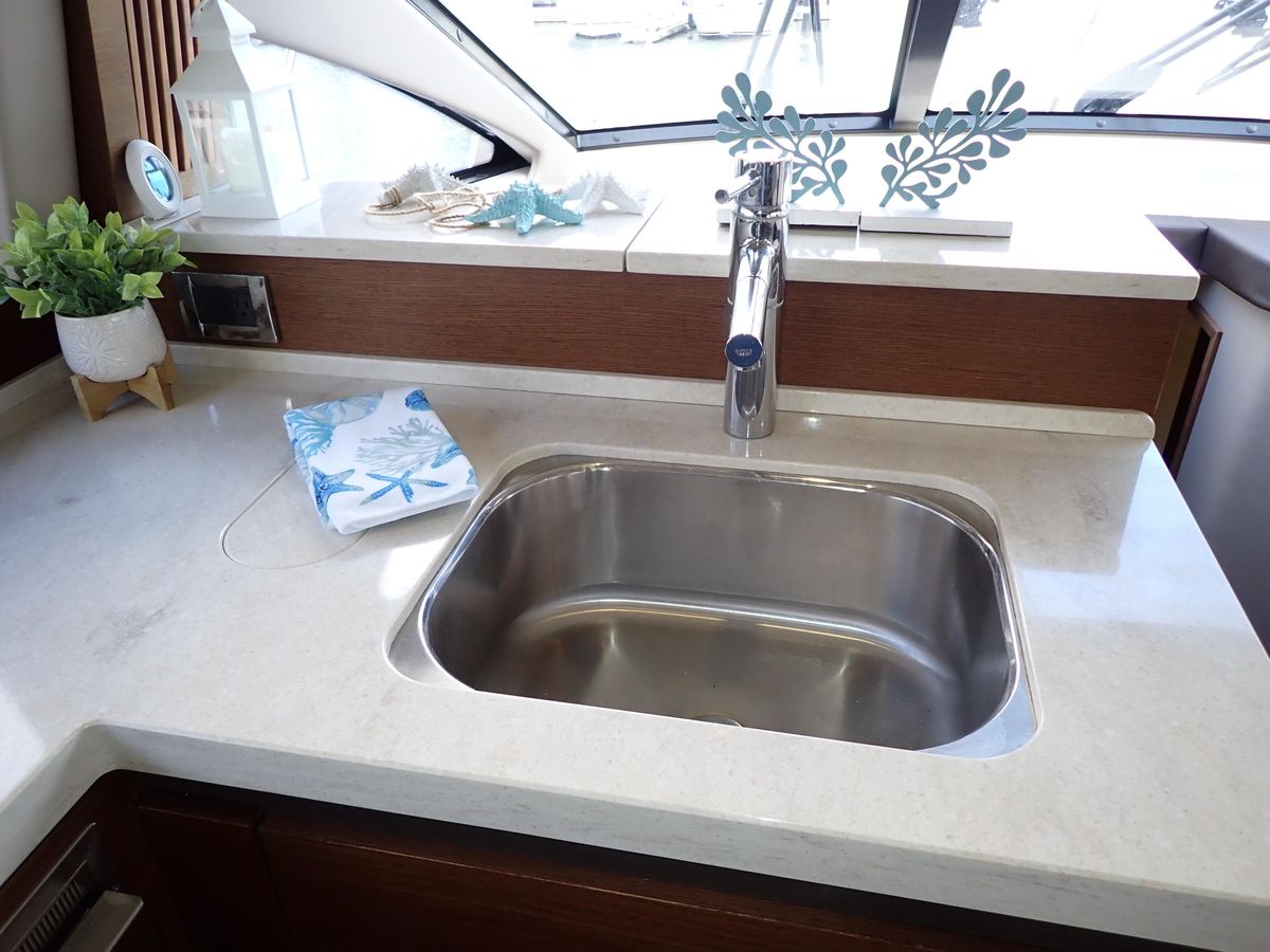 2015 Sea Ray 51 