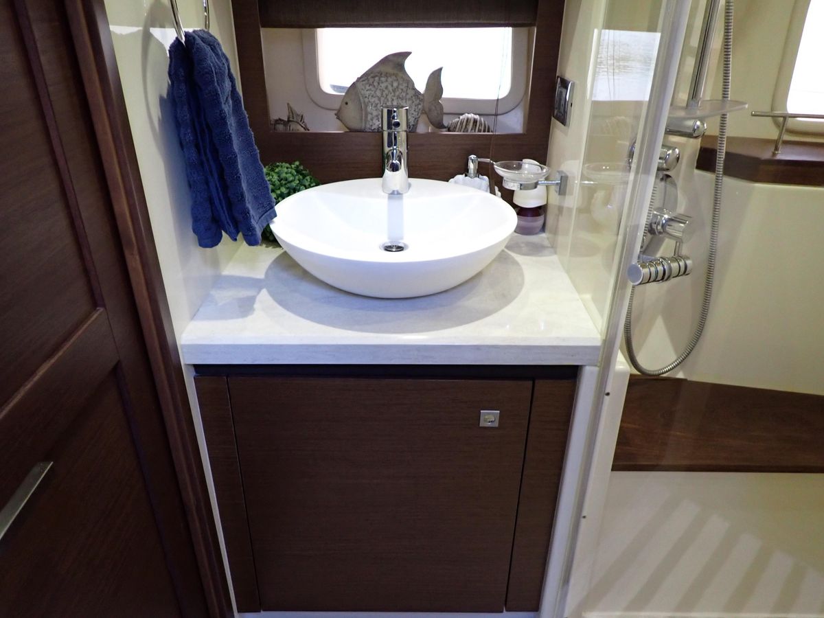 2015 Sea Ray 51 