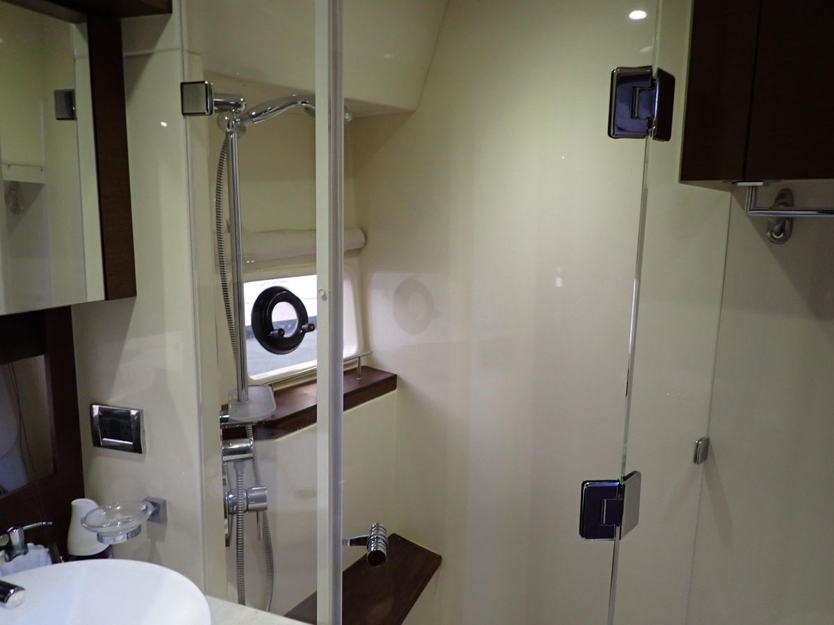 2015 Sea Ray 51 