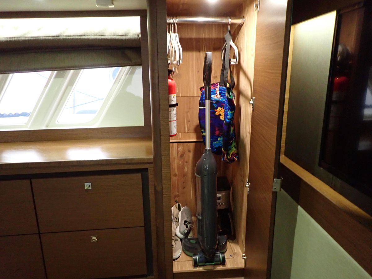 2015 Sea Ray 51 