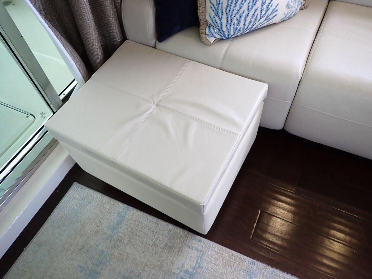 2015 Sea Ray 51 