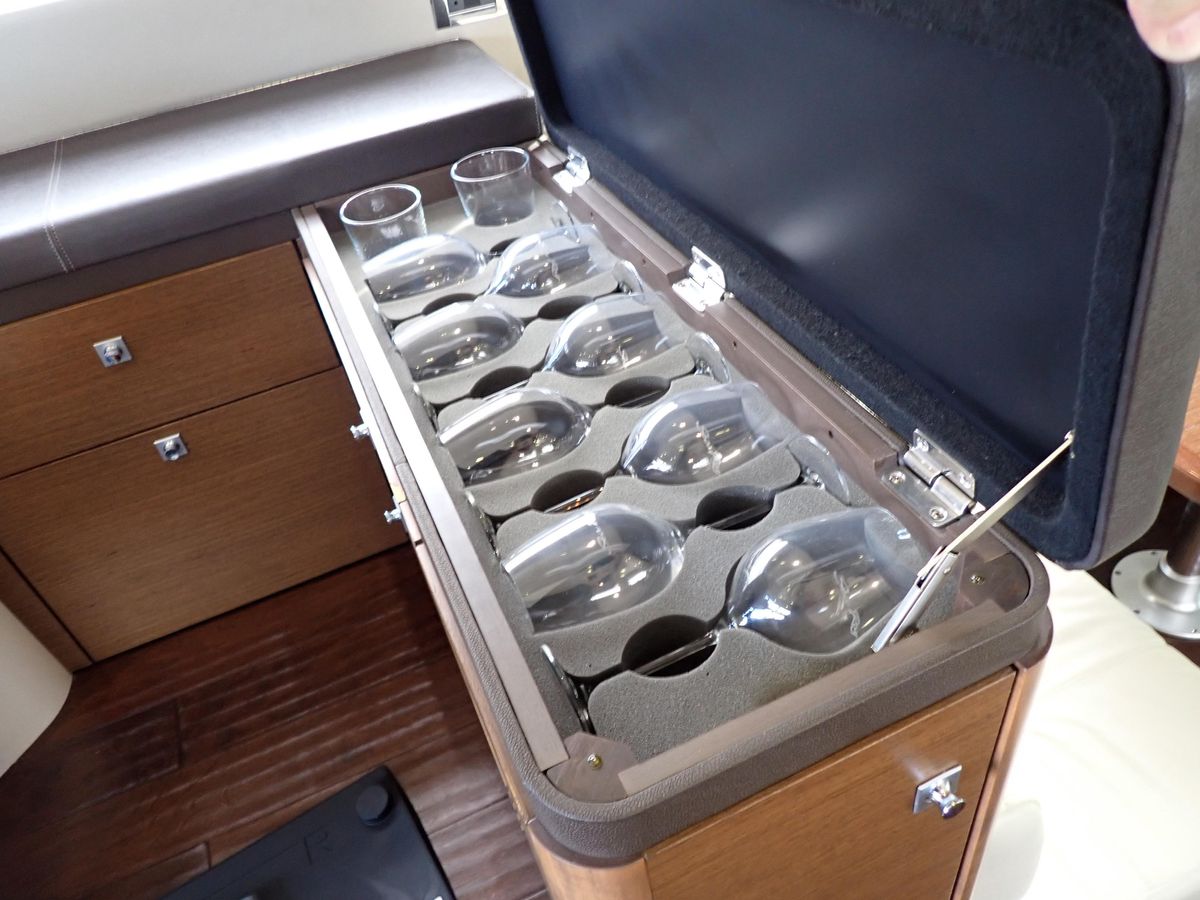 2015 Sea Ray 51 
