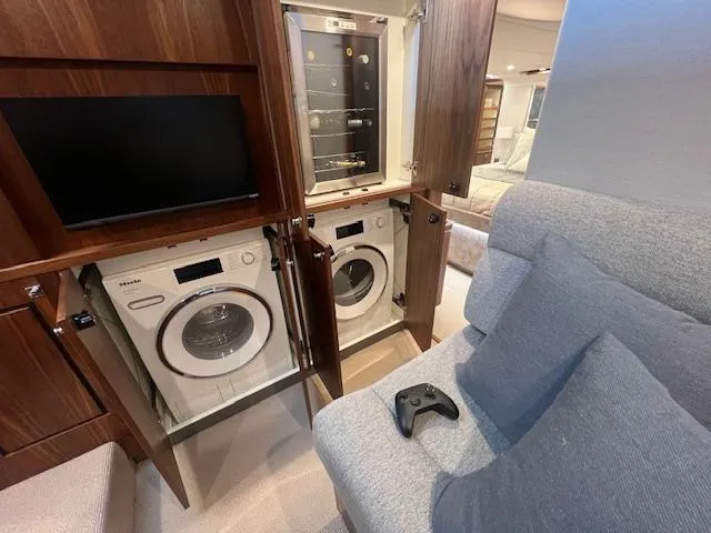 Epiffany Yacht Photos Pics 