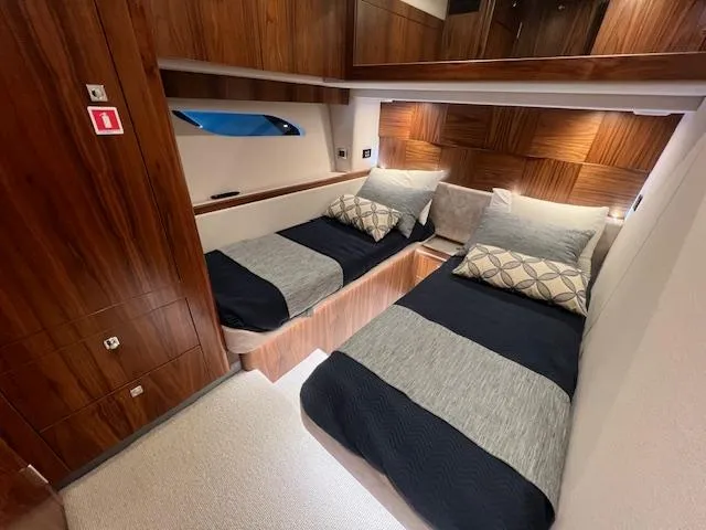 Epiffany Yacht Photos Pics 