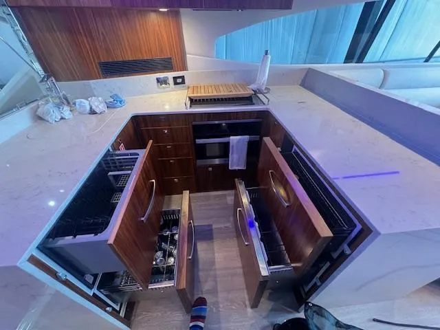 Epiffany Yacht Photos Pics 