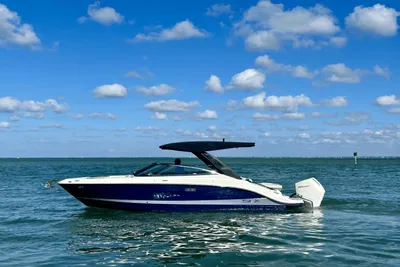 Sea Ray SLX 260 Outboard