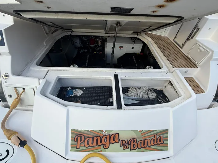 Panga Pa La Banda Yacht Photos Pics 