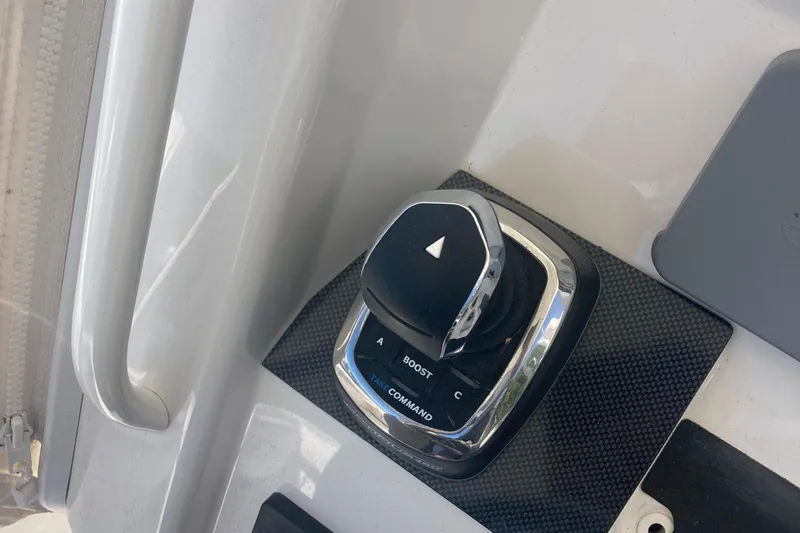  Yacht Photos Pics 2018 Regulator 28 Center Console Optimus 360 joystick control on boat dashboard.