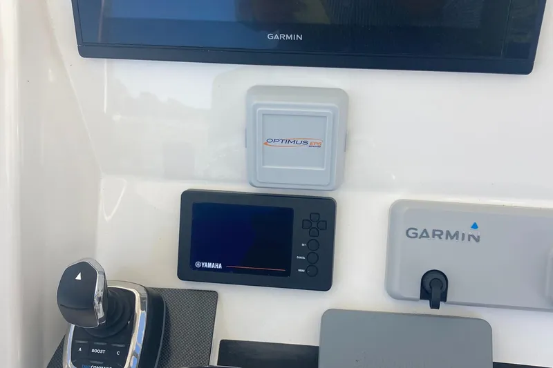  Yacht Photos Pics 2018 Regulator 28 Center Console dashboard with Optimus 360 Joystick and Garmin controls.