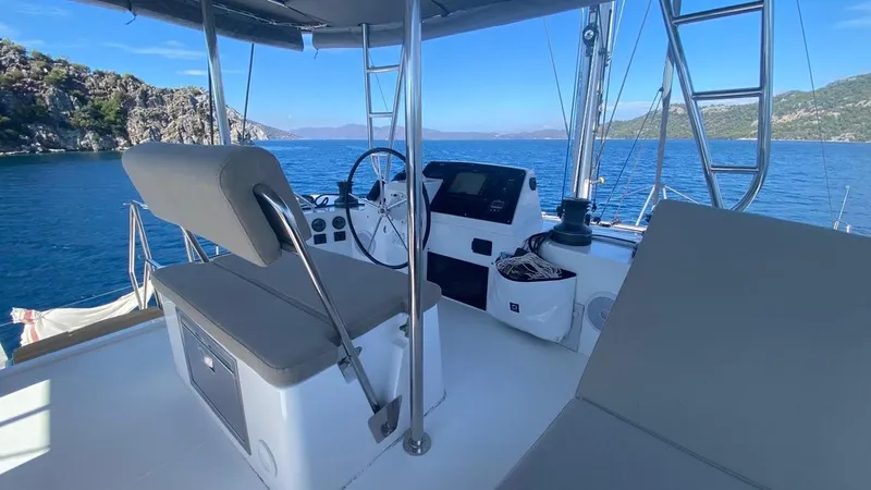 Hayat Yacht Photos Pics Flybridge of 2021 Nautitech 46 Fly catamaran with scenic ocean view.