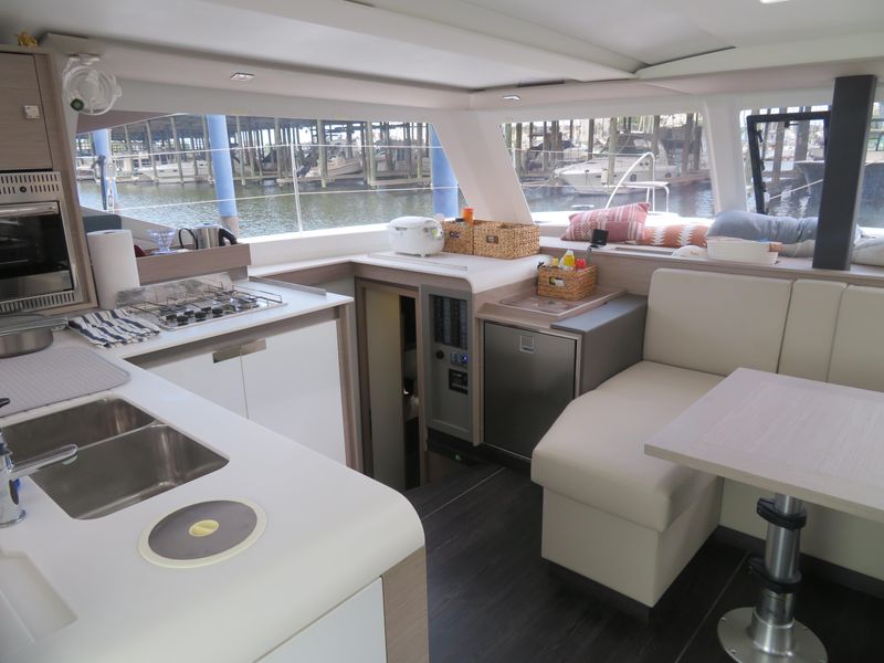 2021 Fountaine Pajot Isla 40