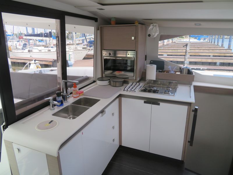 2021 Fountaine Pajot Isla 40