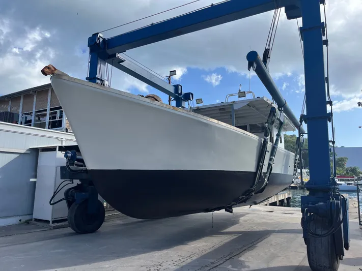Cross 1 Yacht Photos Pics 