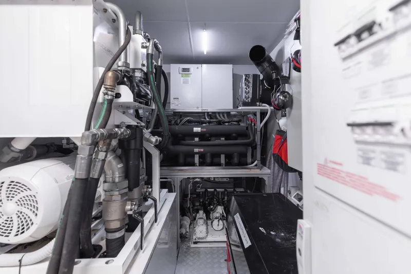 Kiyomizu Yacht Photos Pics 