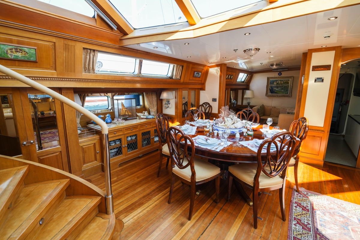 2001 Royal Denship 109 