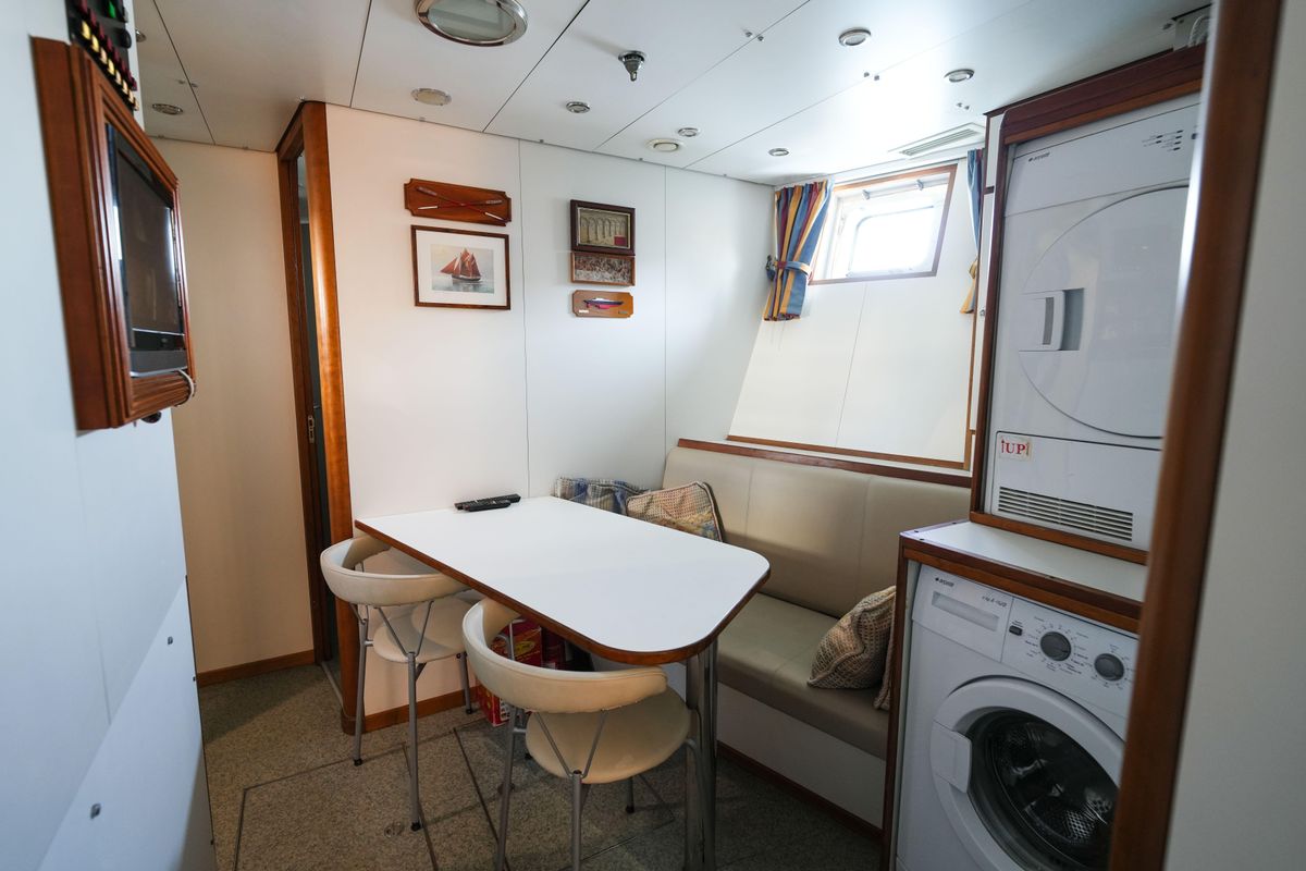 2001 Royal Denship 109 