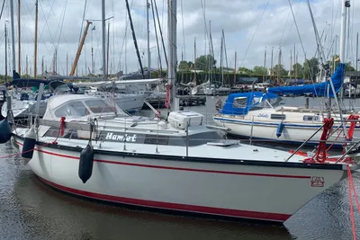 1981 Dufour 31