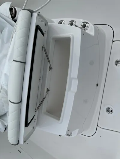  Yacht Photos Pics 2023 Everglades 395 Center Console boat storage compartment.