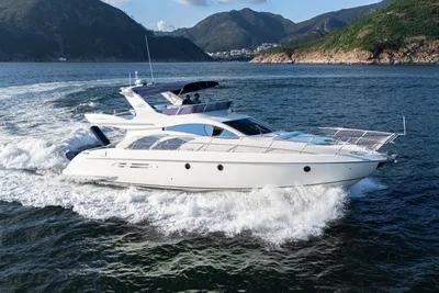 2005 Azimut 50
