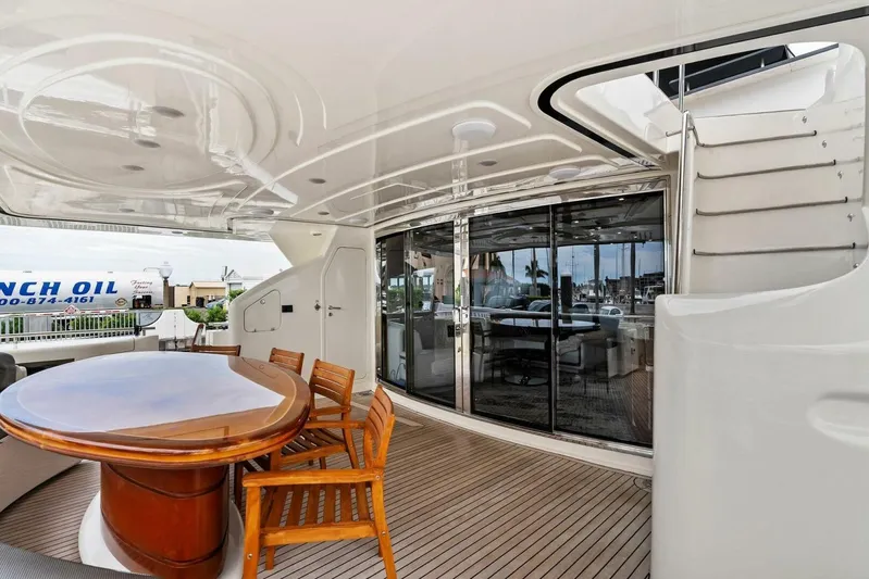 Noah's Yacht Photos Pics 2004 Ferretti Yachts 94 Motor Yacht 'Noah's'