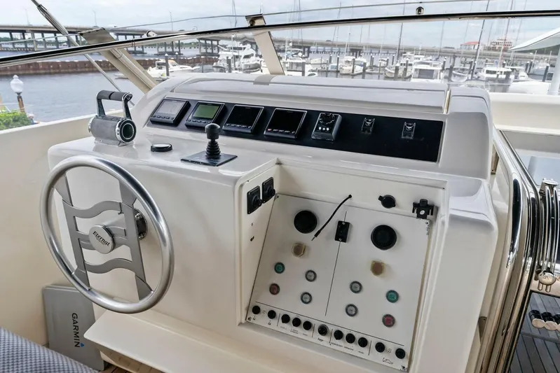 Noah's Yacht Photos Pics 2004 Ferretti Yachts 94 Motor Yacht 'Noah's'