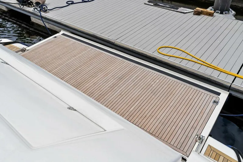 Noah's Yacht Photos Pics 2004 Ferretti Yachts 94 Motor Yacht 'Noah's'