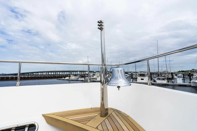 Noah's Yacht Photos Pics 2004 Ferretti Yachts 94 Motor Yacht 'Noah's'