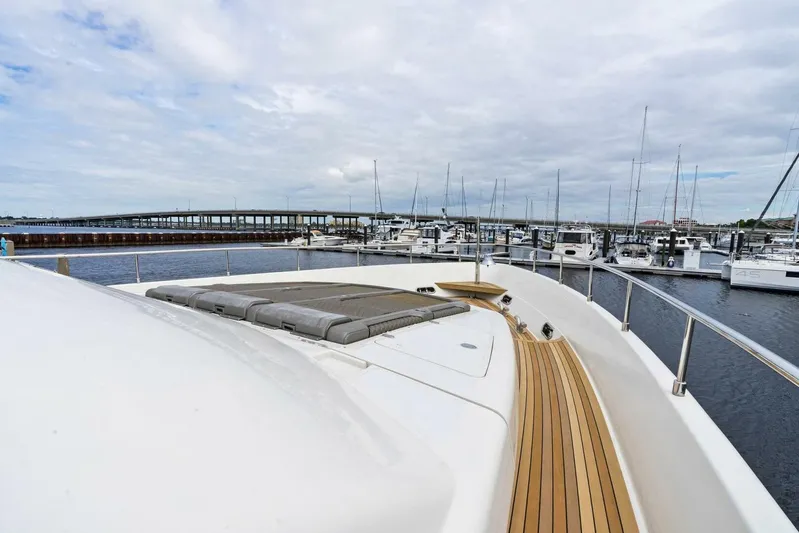 Noah's Yacht Photos Pics 2004 Ferretti Yachts 94 Motor Yacht 'Noah's'