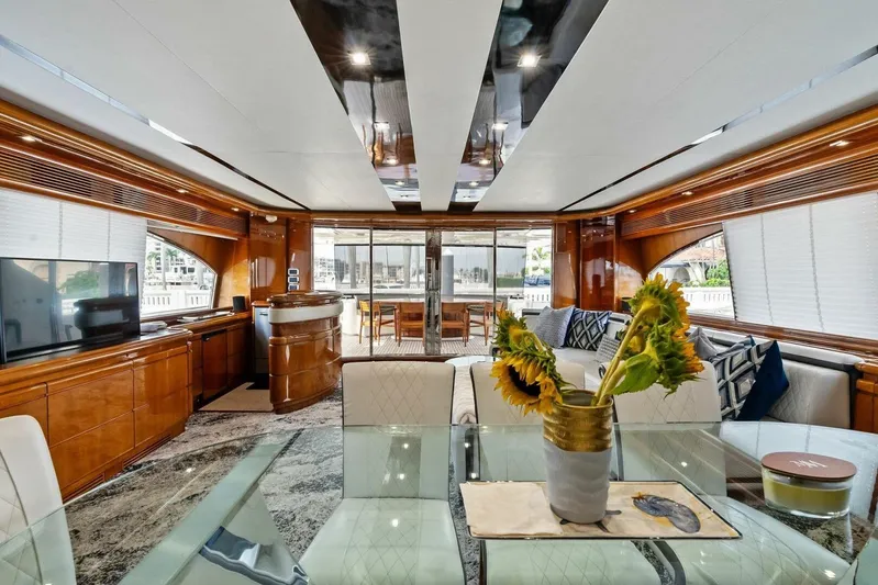 Noah's Yacht Photos Pics 2004 Ferretti Yachts 94 Motor Yacht 'Noah's'