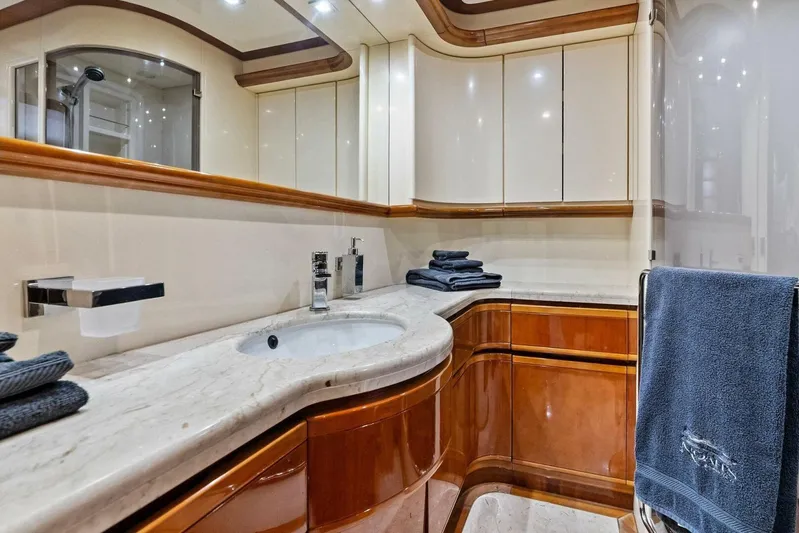 Noah's Yacht Photos Pics 2004 Ferretti Yachts 94 Motor Yacht 'Noah's'