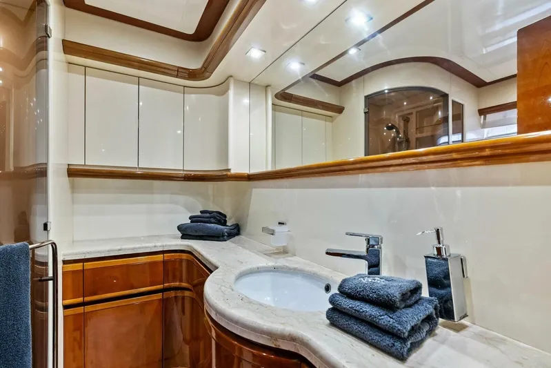 Noah's Yacht Photos Pics 2004 Ferretti Yachts 94 Motor Yacht 'Noah's'