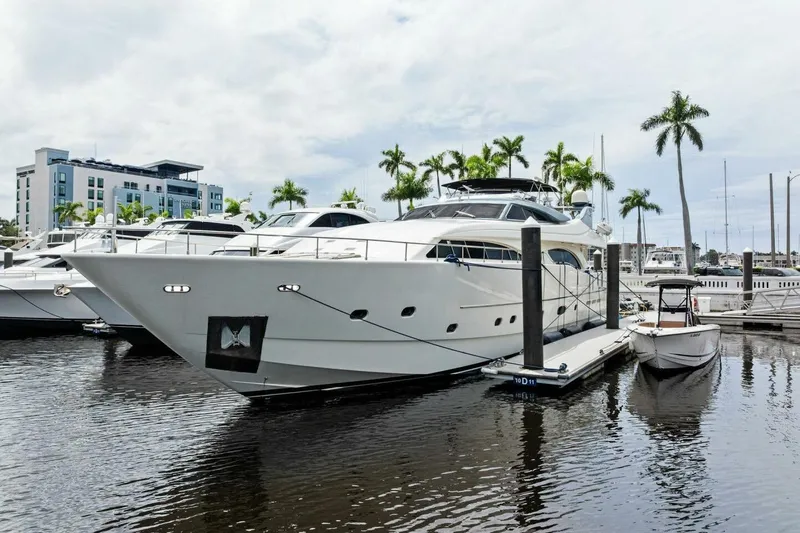 Noah's Yacht Photos Pics 2004 Ferretti Yachts 94 Motor Yacht 'Noah's'