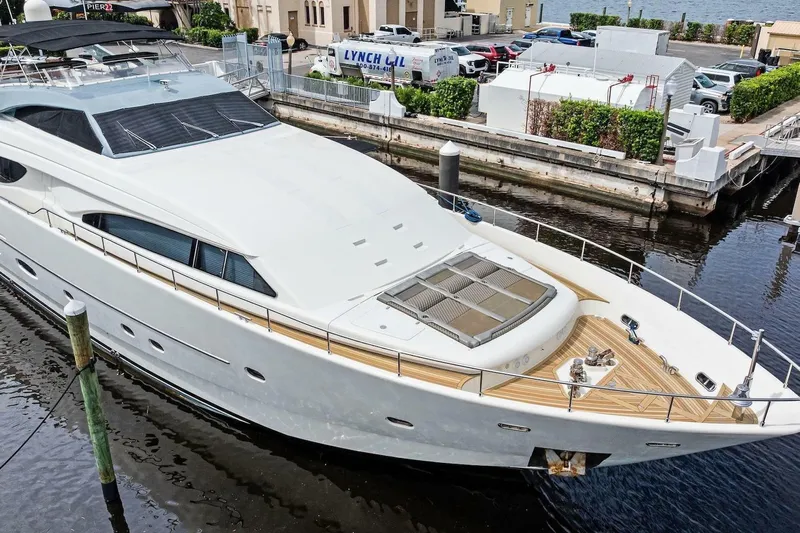 Noah's Yacht Photos Pics 2004 Ferretti Yachts 94 Motor Yacht 'Noah's'