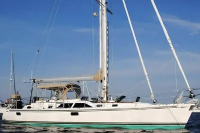 Hylas 46