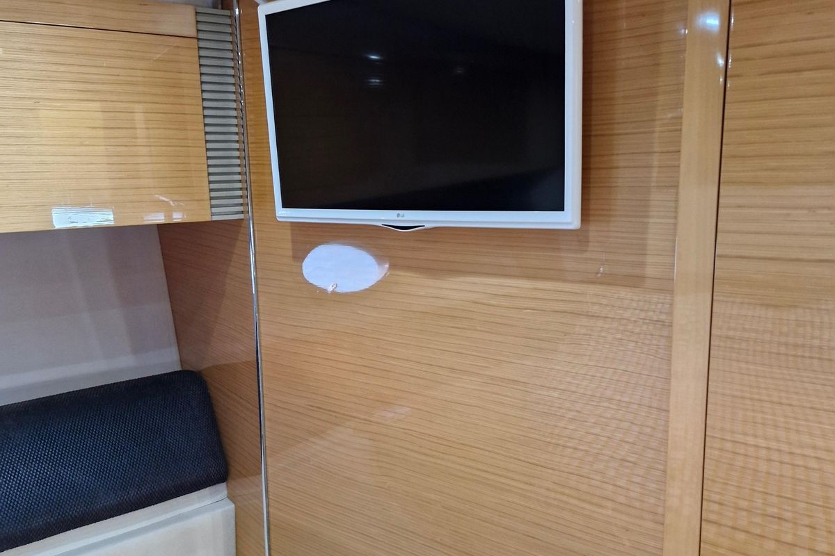 2008 Azimut 53 