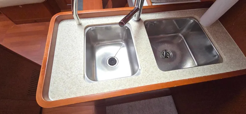 Diamant Noir Yacht Photos Pics 