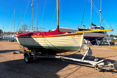 2016 Character Boats Coastal Weekender