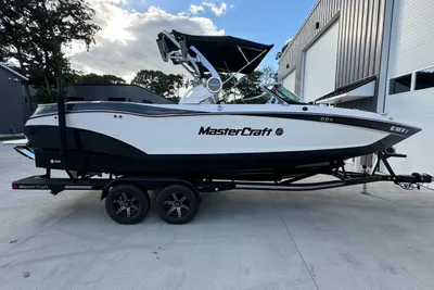 MasterCraft 24X