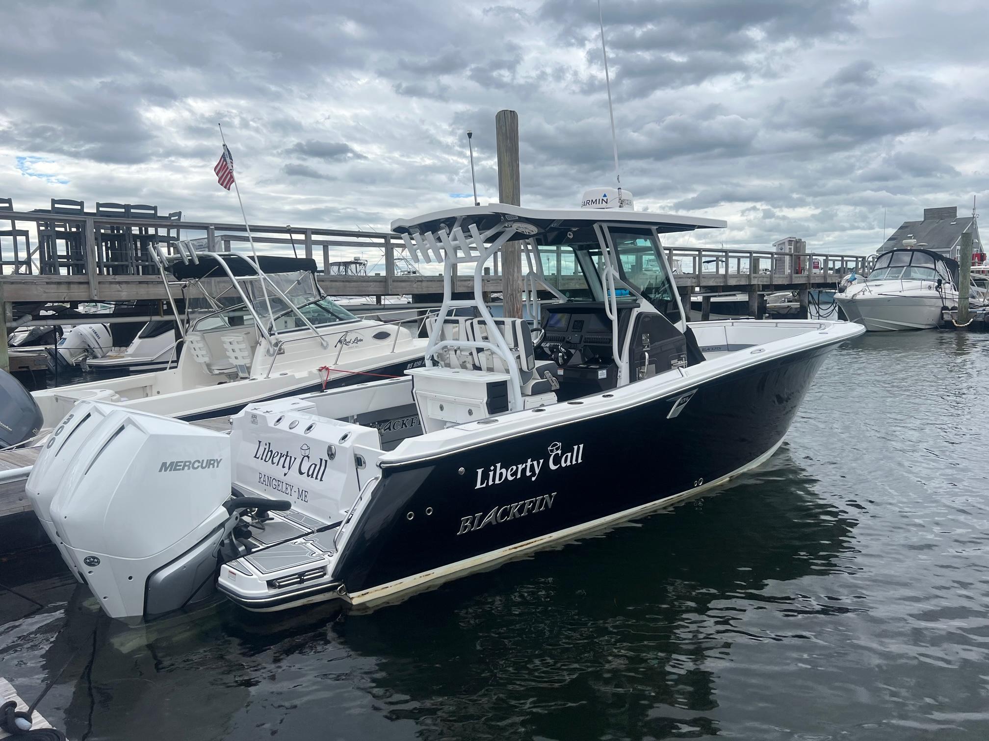 2020 Blackfin 272 CC Center Console for sale YachtWorld
