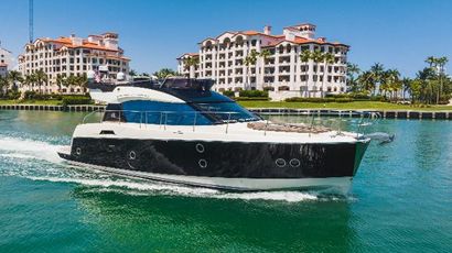 2017 50' Monte Carlo-Beneteau MC5 w/SeaKeeper Miami Beach, FL, US
